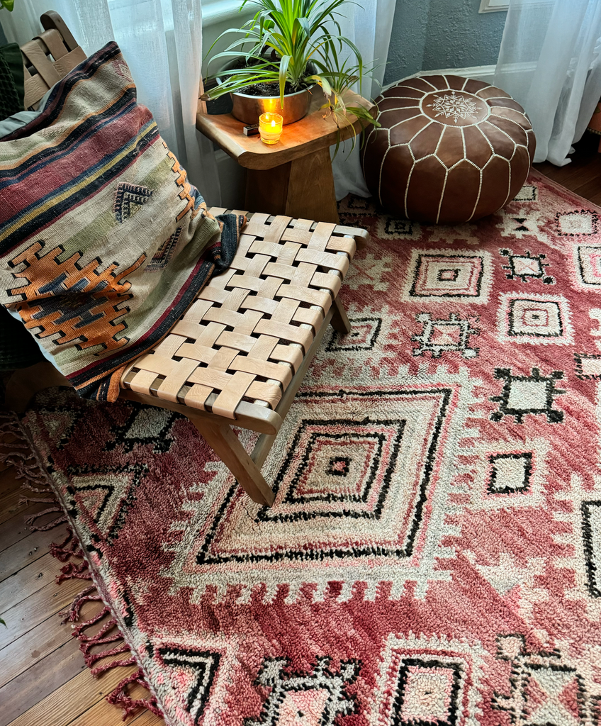 Choosing the Perfect Moroccan Throw Rug for Your Space
