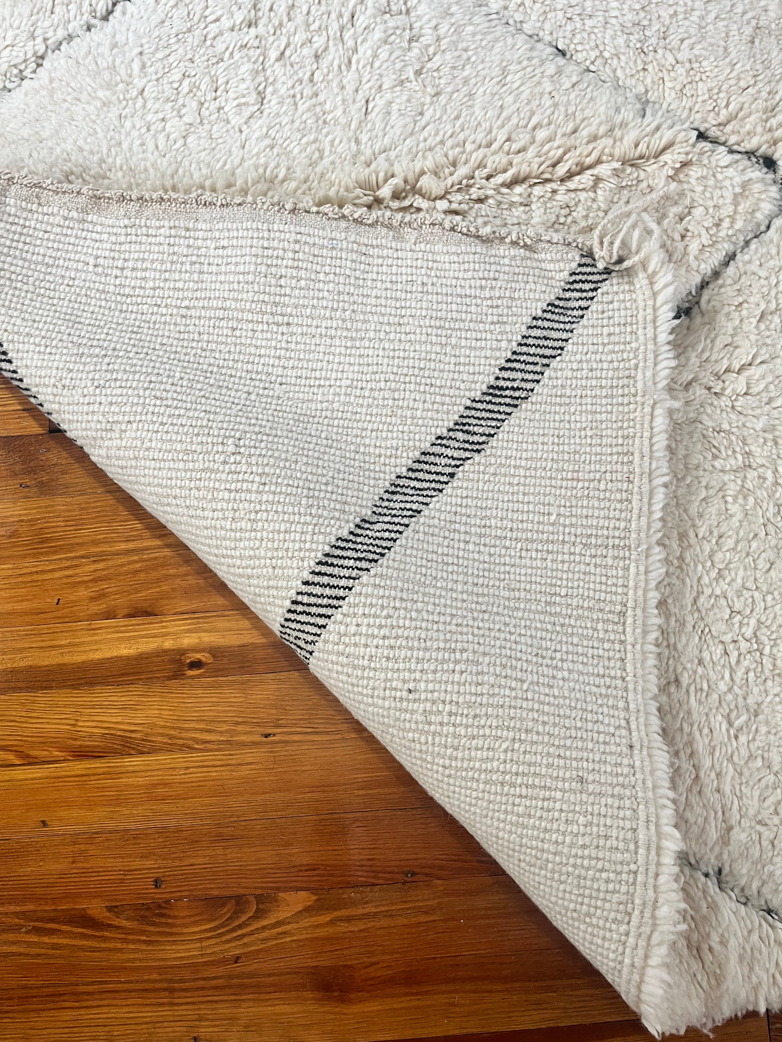 Tohfa | 5 x 8 Beni Ourain Rug