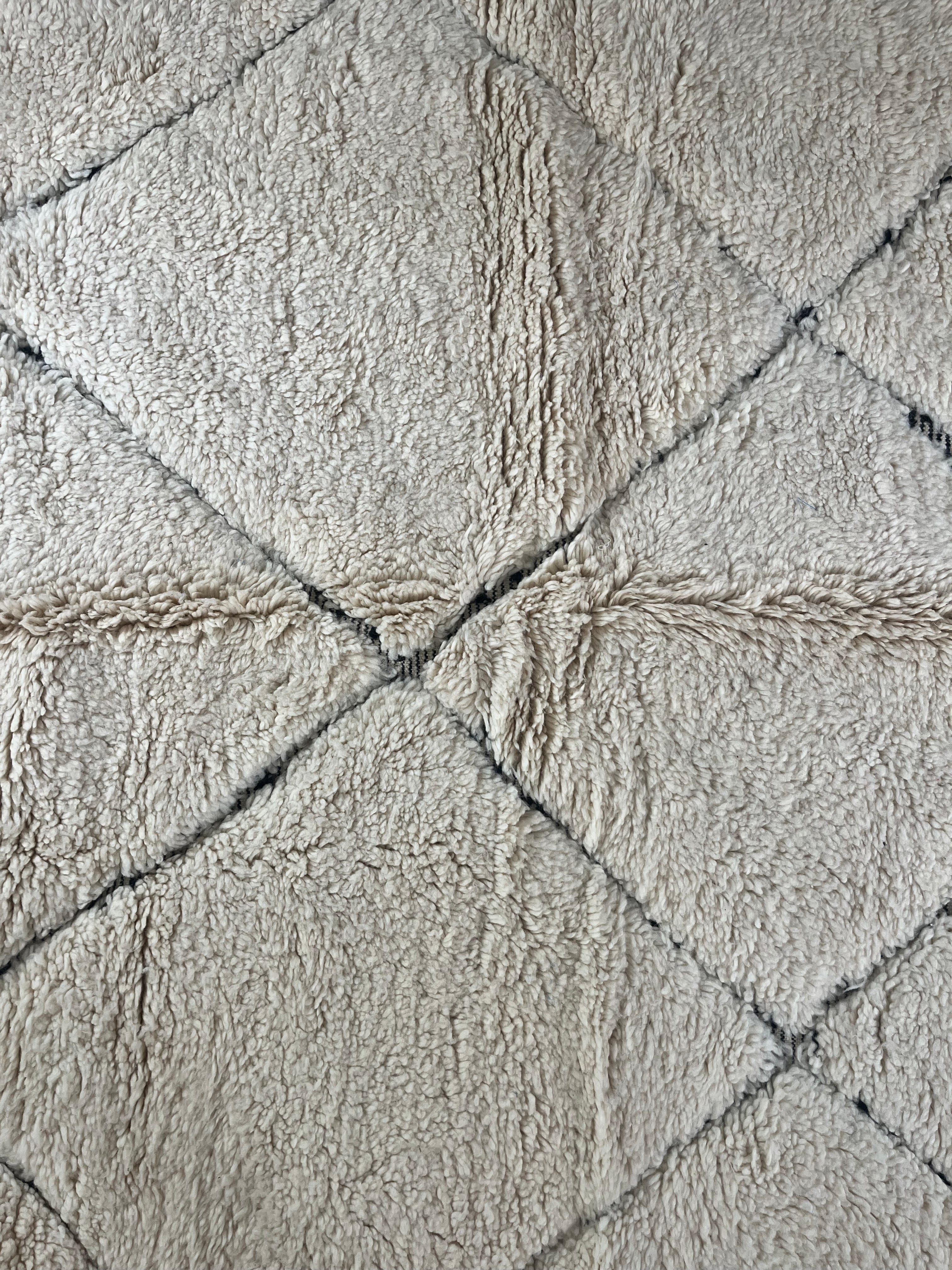 Tohfa | 5 x 8 Beni Ourain Rug