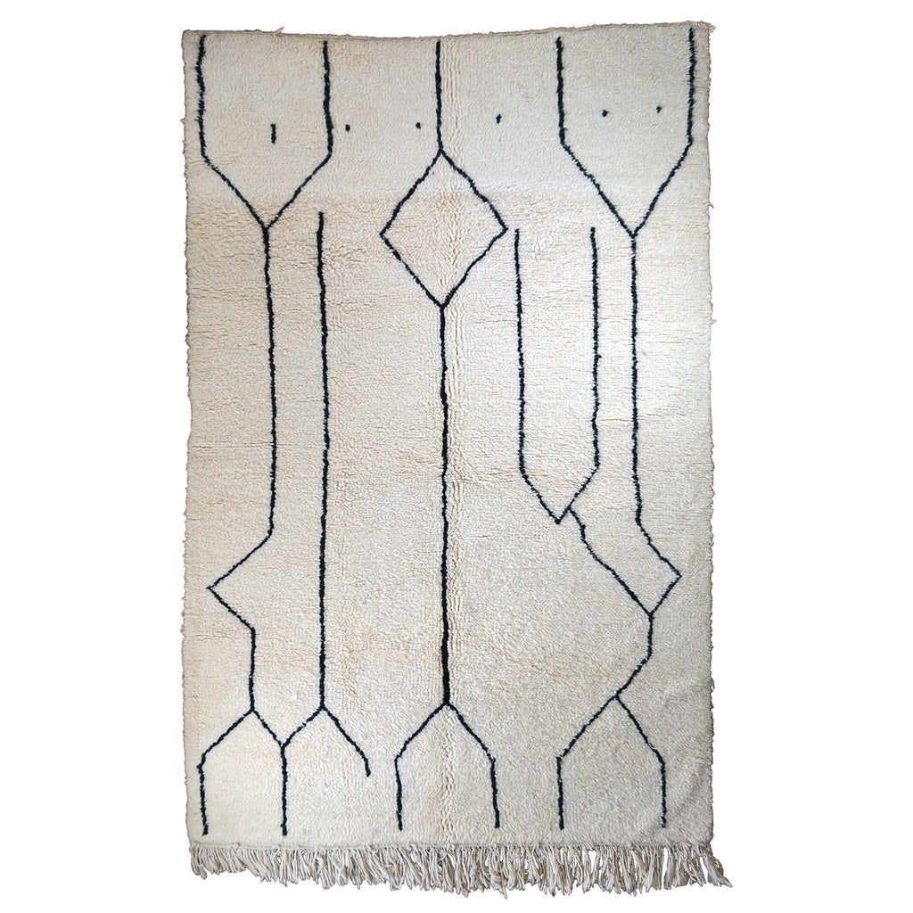 Alia | 5 x 8 Handwoven Beni Ourain Rug in Cream and Black