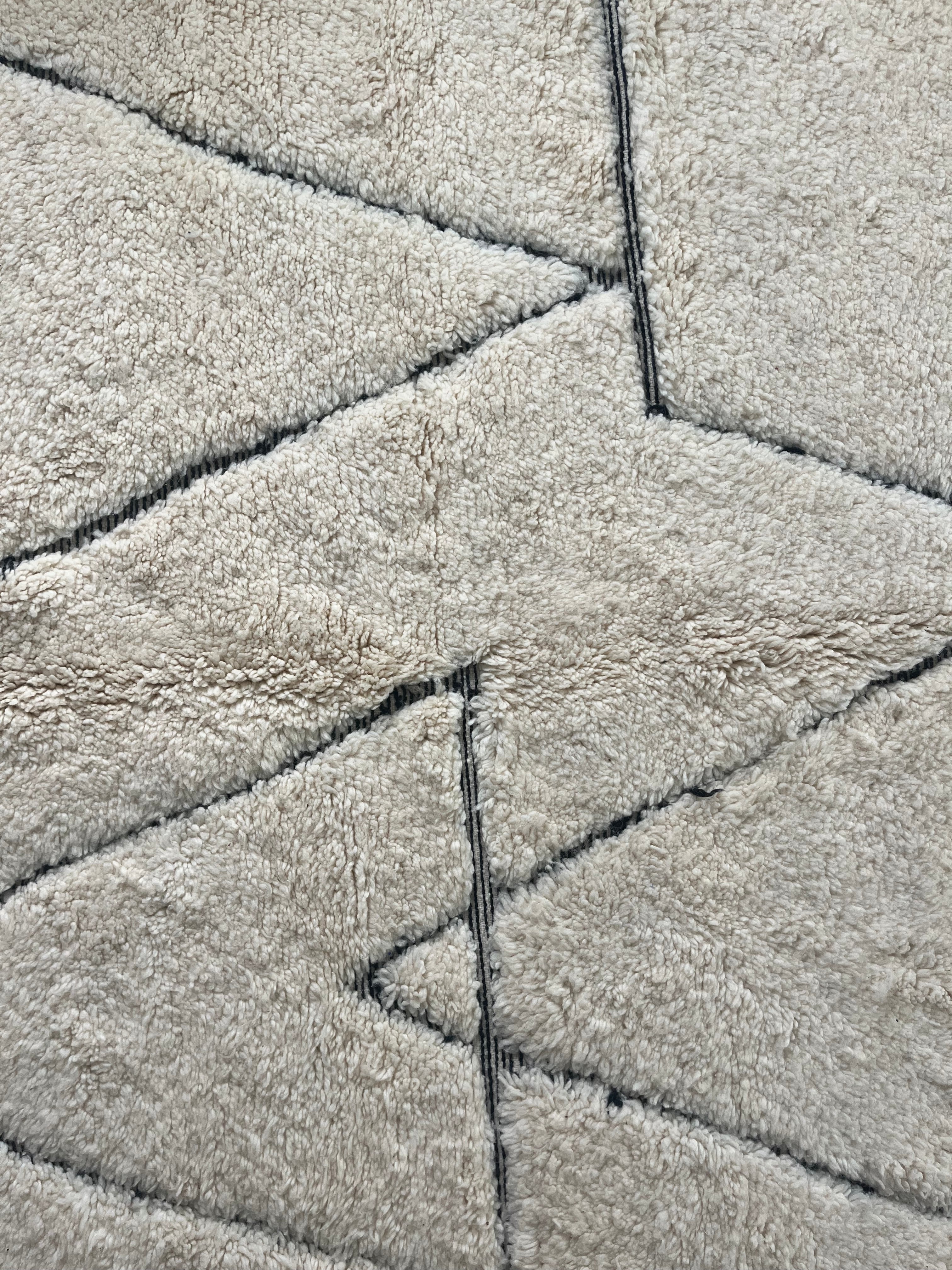 Safaa | 7 x 10 Beni Ourain Rug