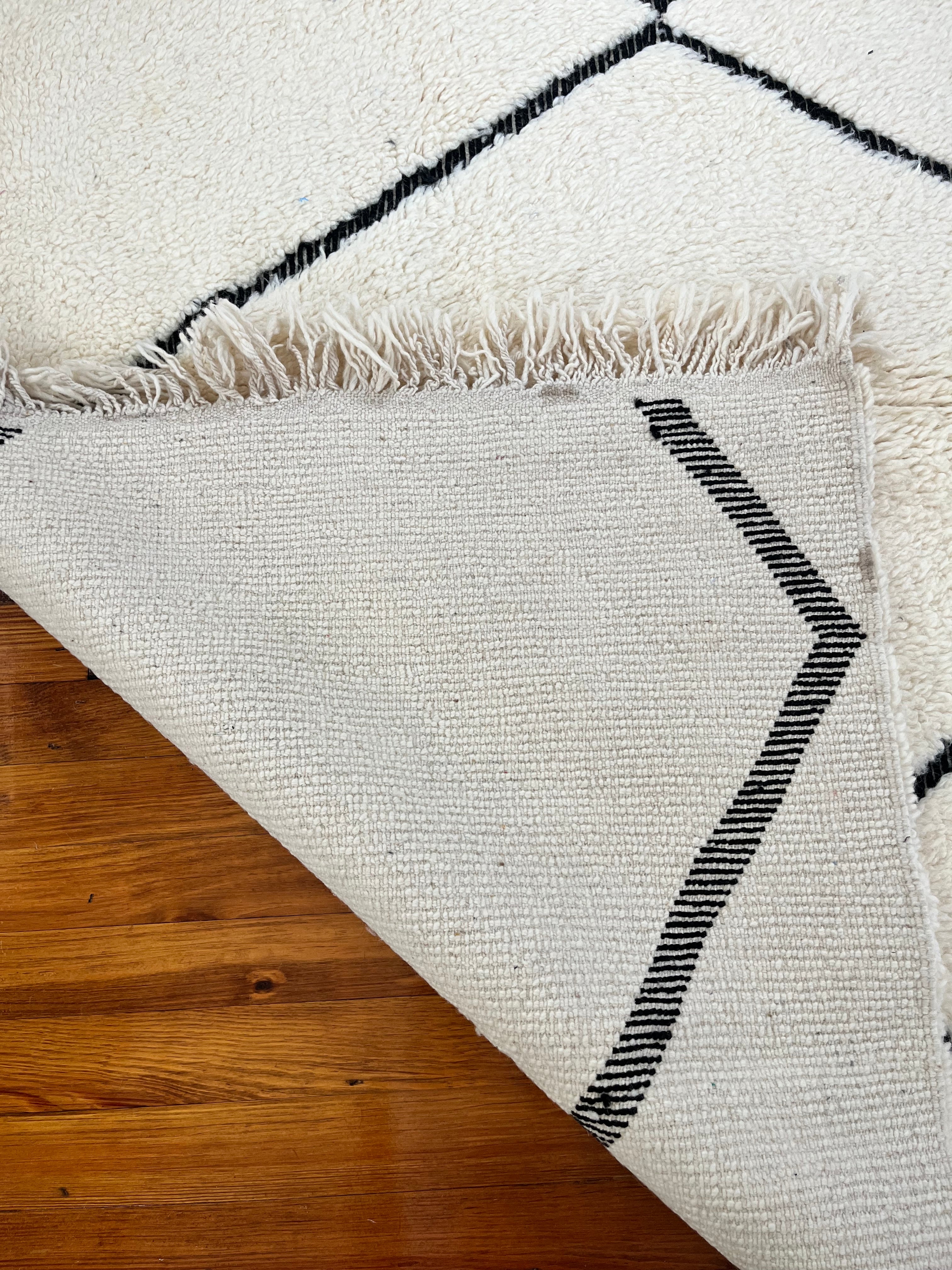 Yasmin | 5 x 8 Beni Ourain Rug