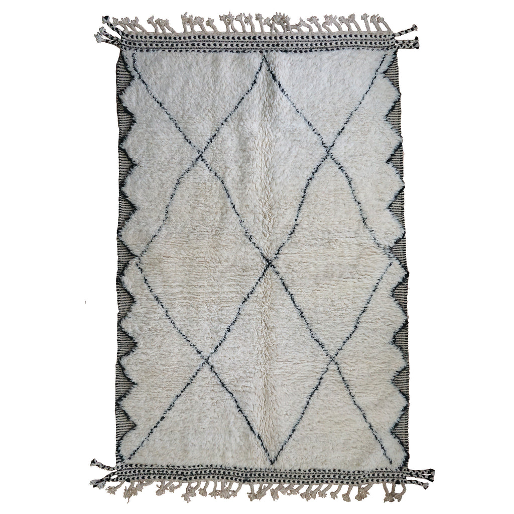 Pari | 5 x 8 Beni Ourain Rug
