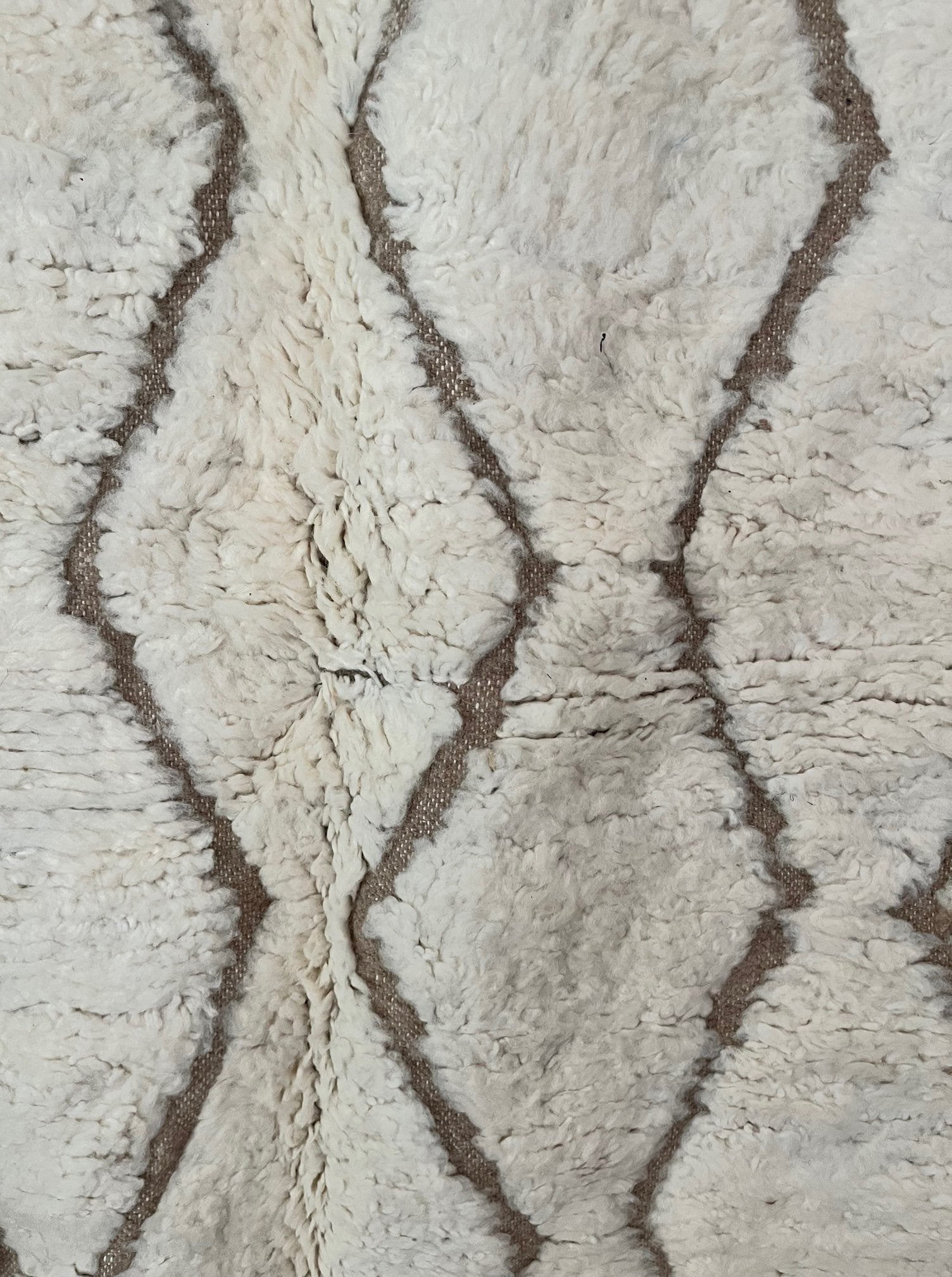 Issa | 5 x 8 Beni Ourain Rug}