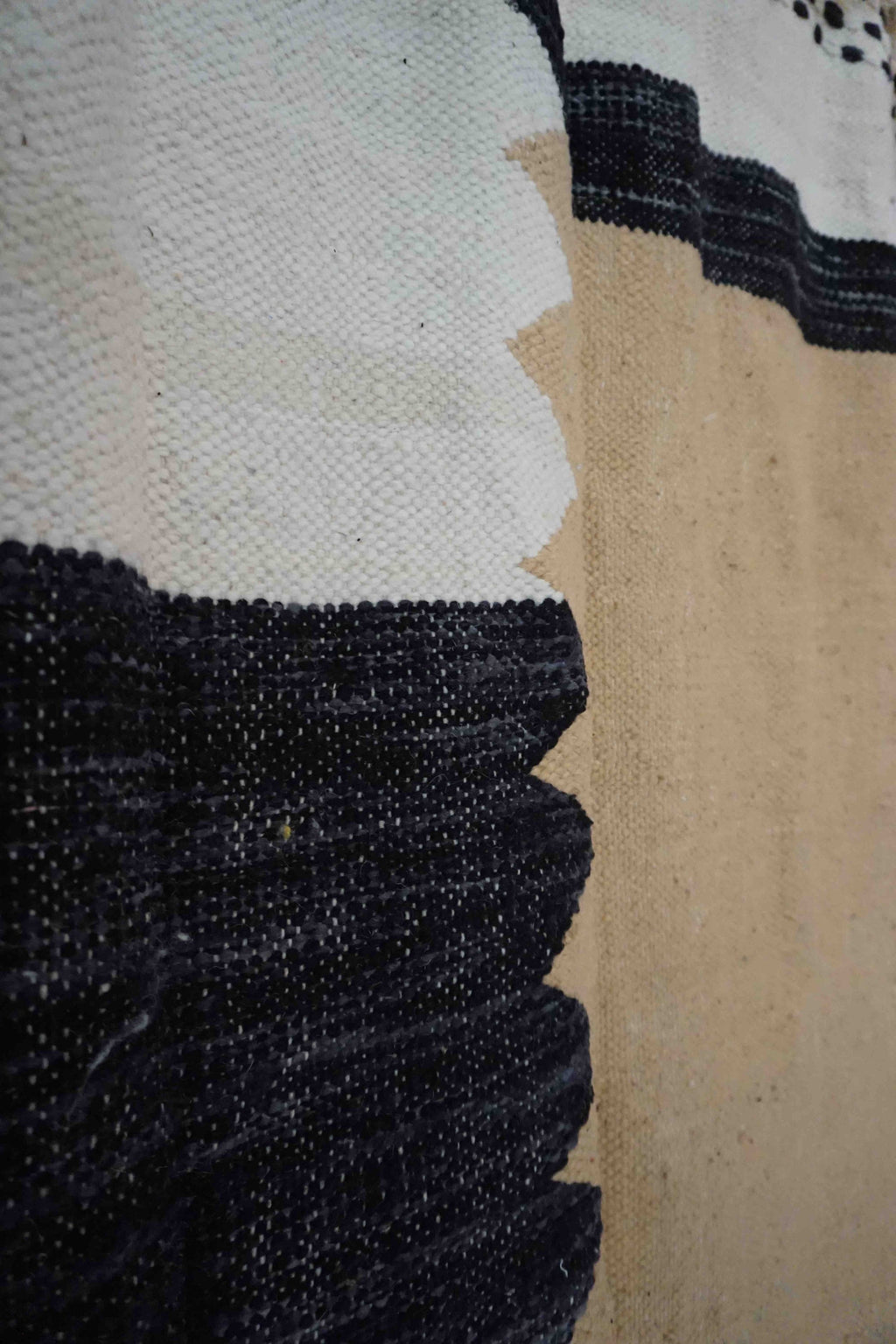 Elaid | 5 x 8 Kilim Rug